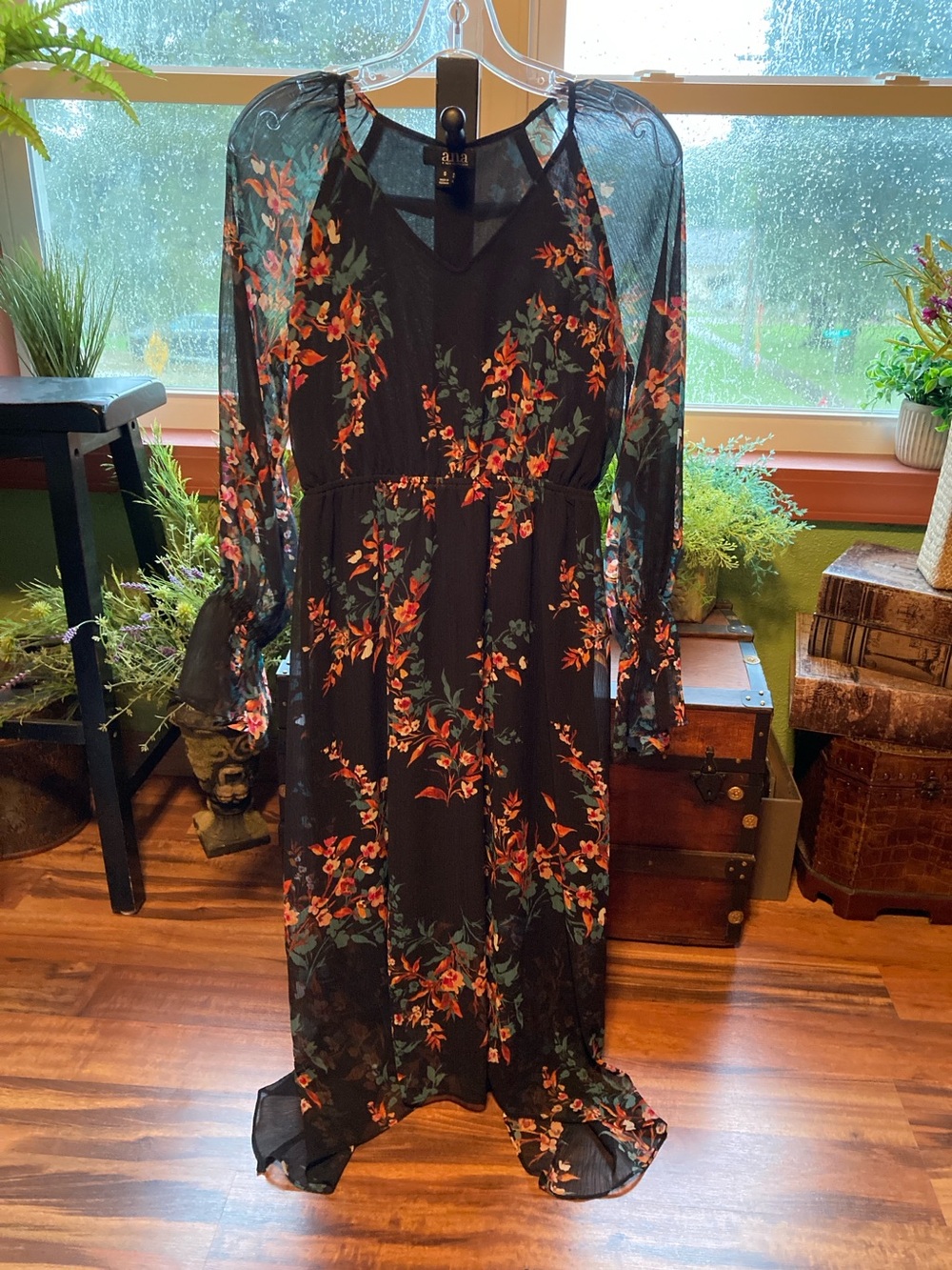 a.n.a. Small V Neck Long Sleeve Asymetrical floral pattern dress